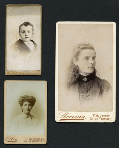 Examples of midget cartes from other photographers