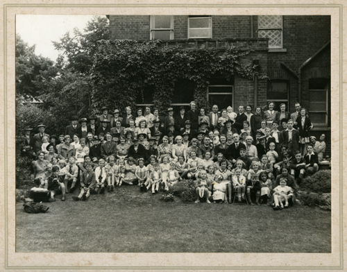 Garden Party 1950s Starr and Rignall