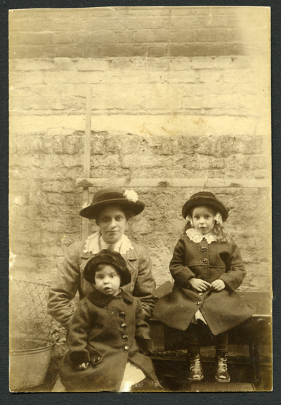 An unknown photograph